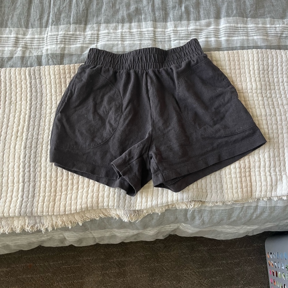 Grey shorts